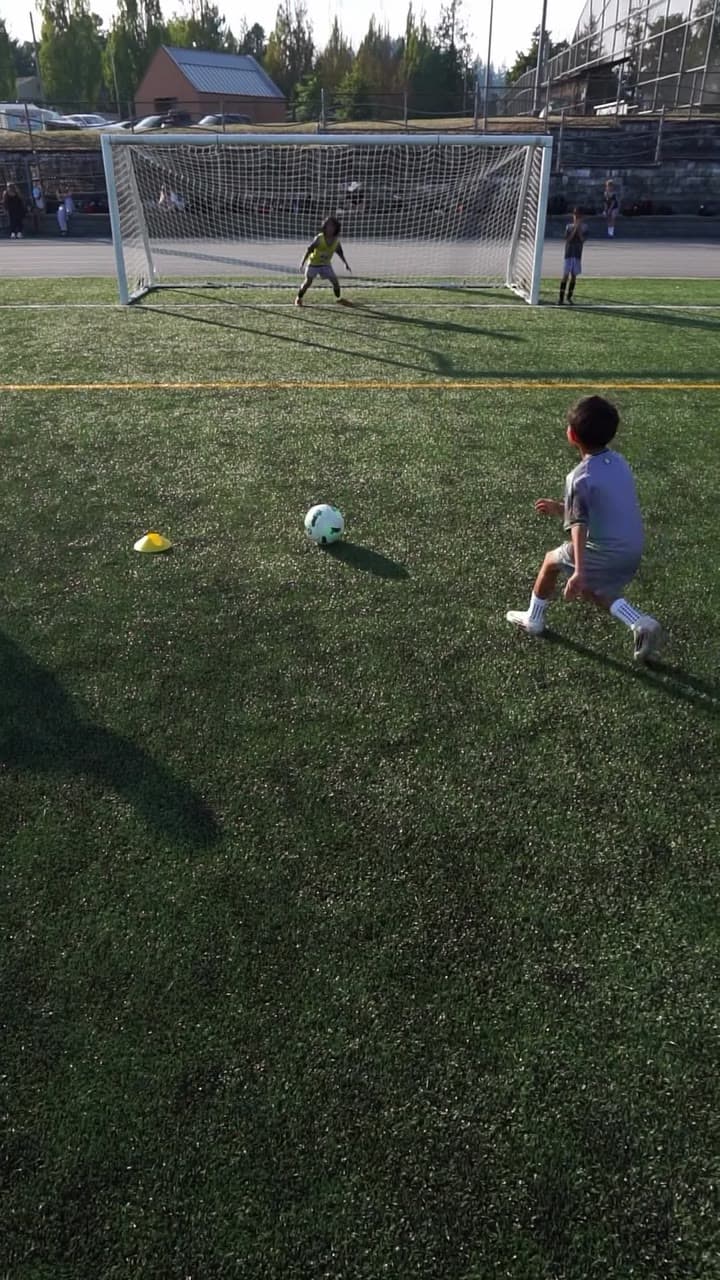 Finishing against a goalkeeper